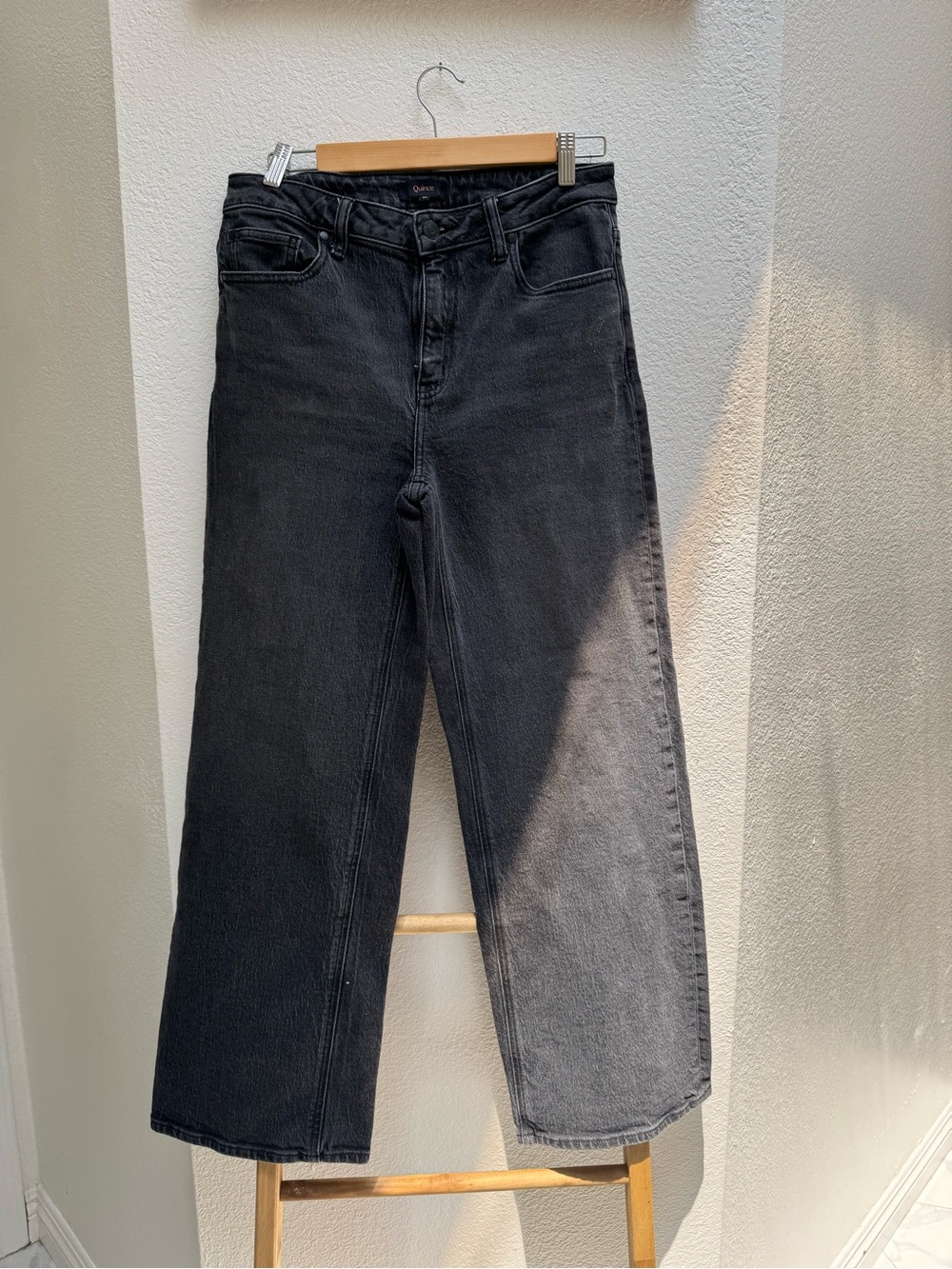 Quince Bella Stretch Wide Leg Washed Black High-Rise Wide Leg Jeans - Picture 4 of 11